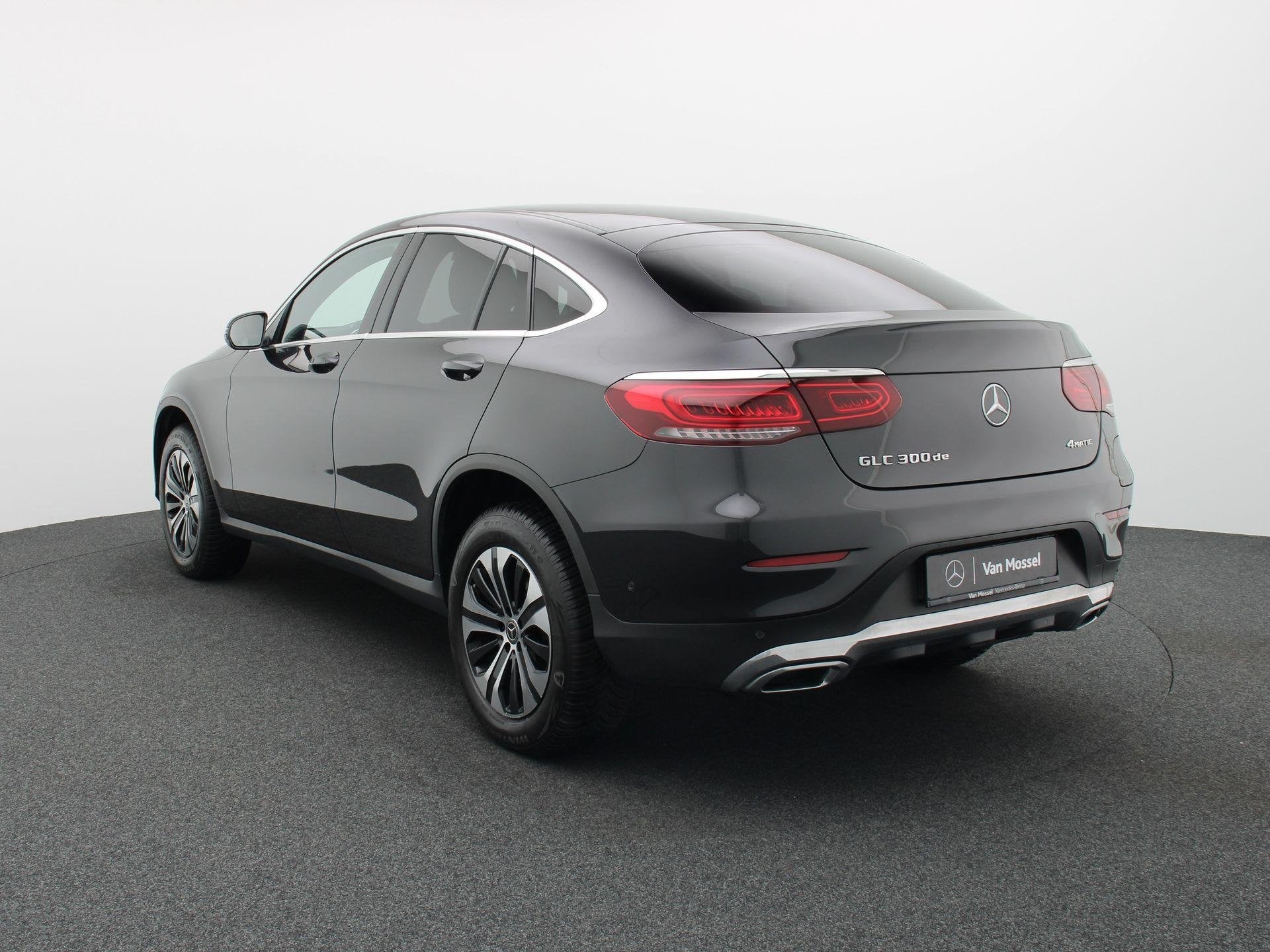 Mercedes-Benz GLC 300 de 4M Business Solution Coupé + LEDER, Auto's, Automaat, Dealer onderhouden, 14 kWh, Bedrijf