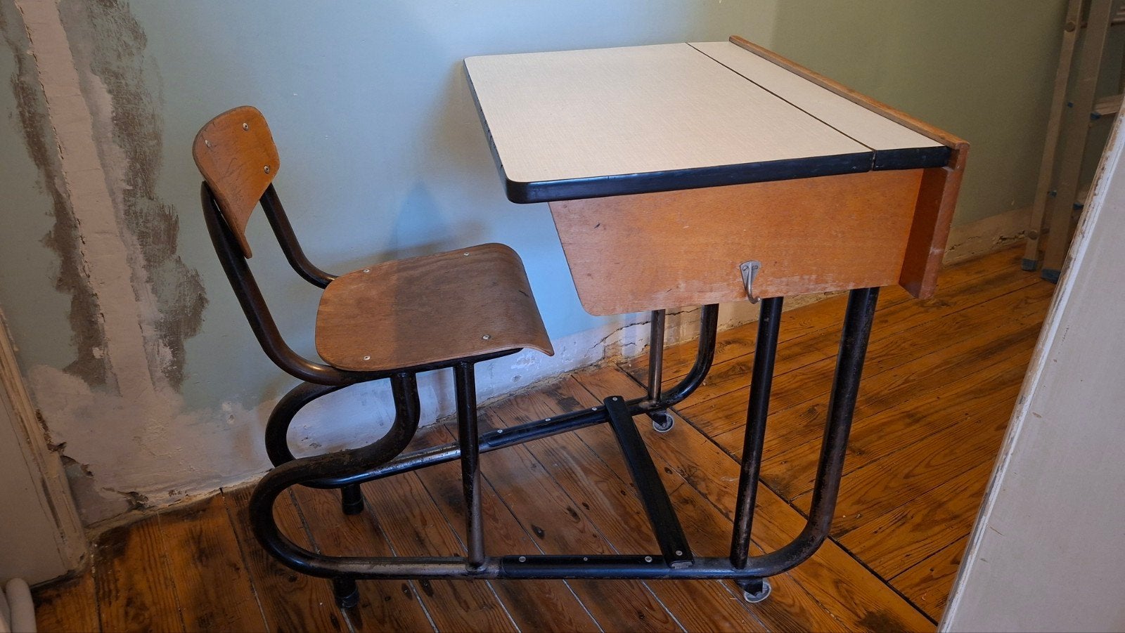 Vintage schoolbankje, Kinderen en Baby's, Ophalen, Gebruikt