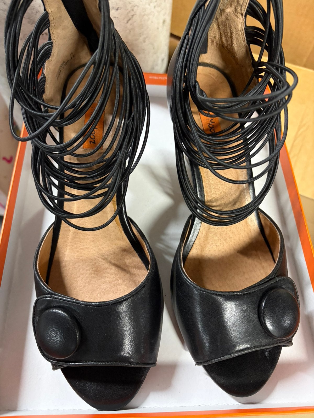 Zwarte sandaal met houtlook blokhak miz mooz dames maat 39, Kleding | Dames, Zwart, Nieuw, Sandalen of Muiltjes, Ophalen of Verzenden