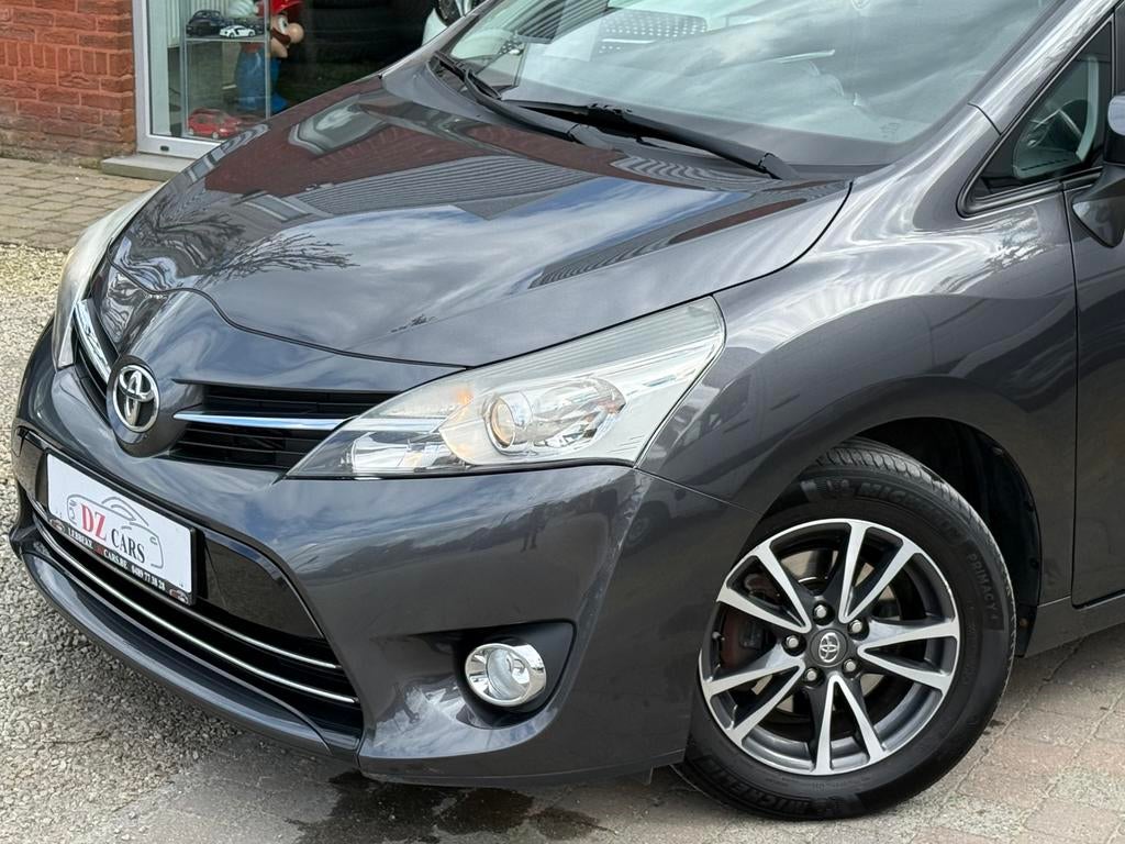 TOYOTA VERSO SKYVIEW 1.6D 112CV |NAVI | CAMÉRA | BLUETOOTH, 82 kW, Entretenue par le concessionnaire, Noir, 5 portes