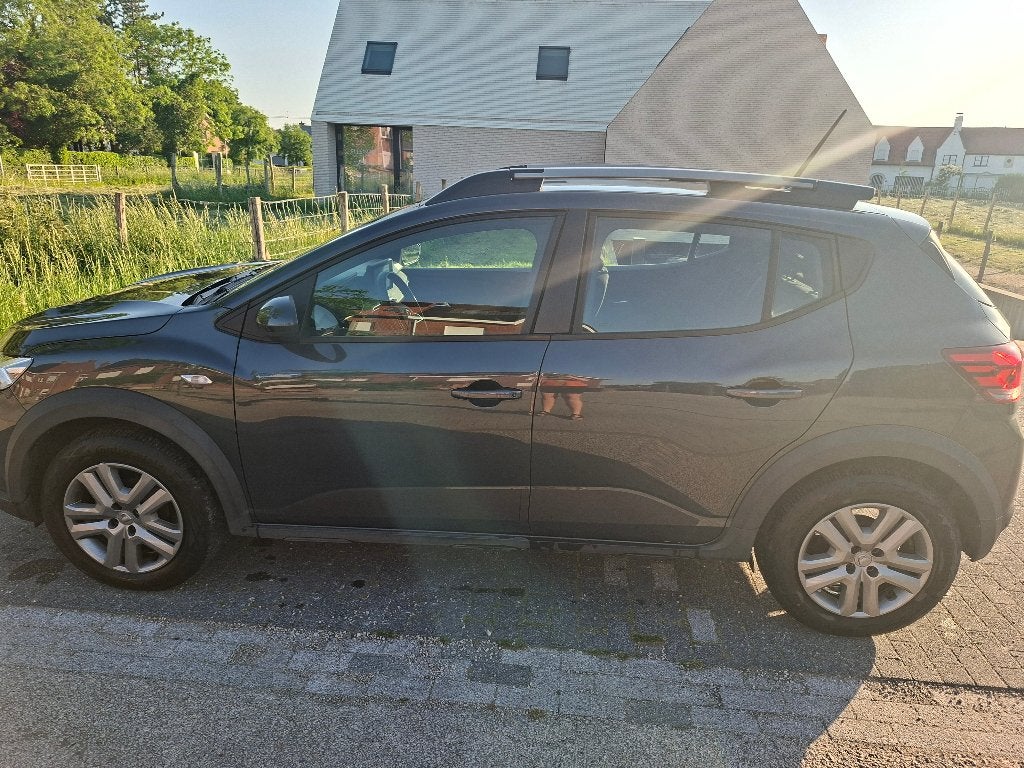 Dacia Sandero Stepway 2023, Ophalen, Gebruikt, Benzine, Auto onroad