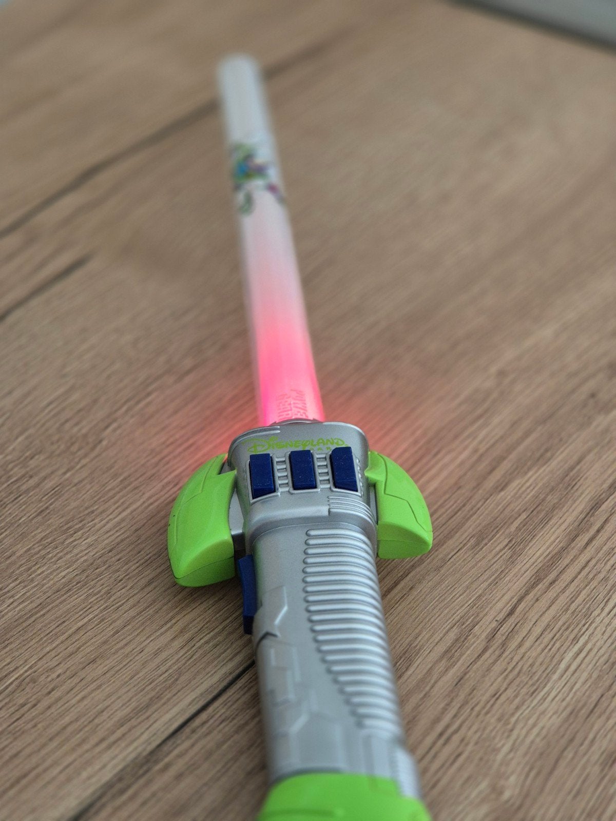 lichtzwaard buzz lightyear, Ophalen