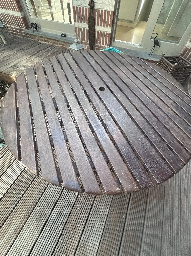 Belle table de jardin  diamètre 110cm, Enlèvement, Utilisé, Rond, Bois