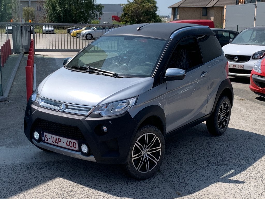 Aixam Crossover van eerste eigenaar, Auto's, Aixam, Diesel, 6 kW, Zilver of Grijs, 2 cilinders