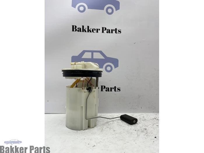 Pompe essence d'un Ford Fiesta, -, -, 3 mois de garantie, -