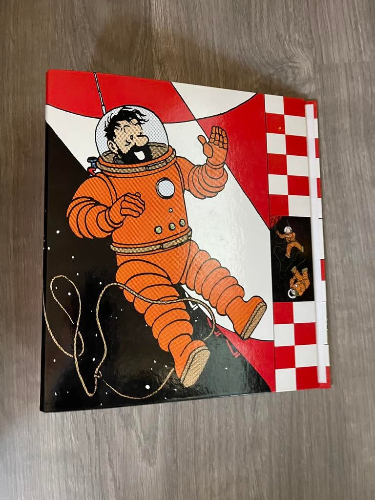 Kuifje tintin ringmap ringband 2 stuks hergé, Verzamelen, Stripfiguren, Zo goed als nieuw, Kuifje, Ophalen of Verzenden
