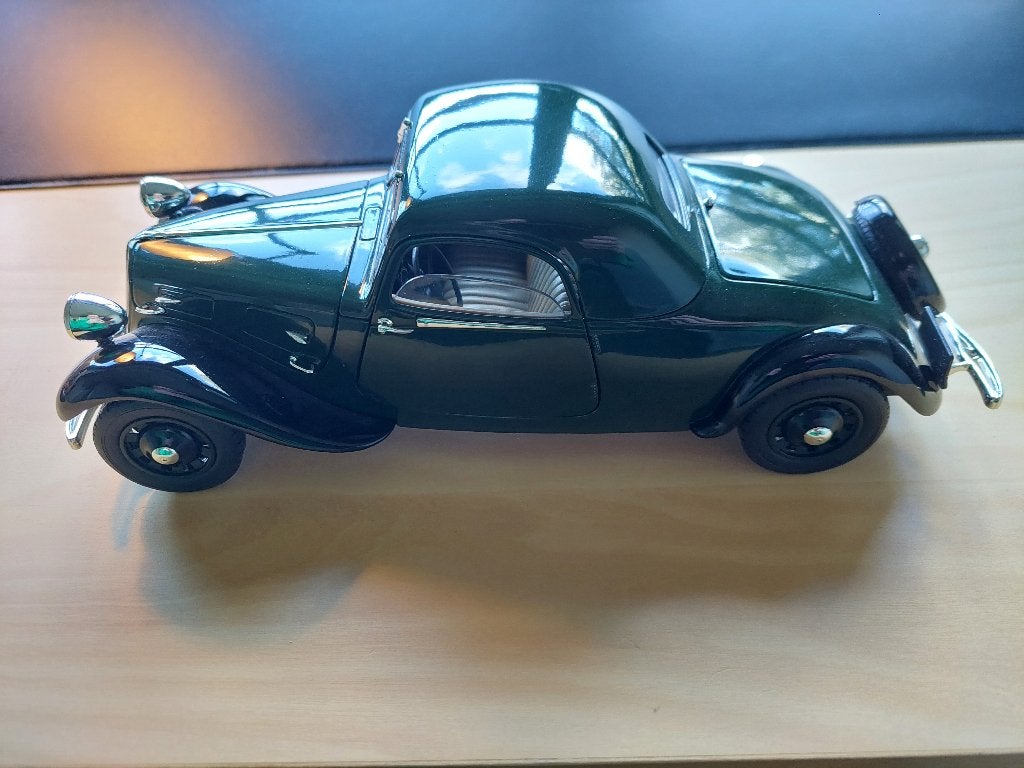CITROEN TRACTION SOLIDO 1/18, Enlèvement, Comme neuf, Voiture, Solido