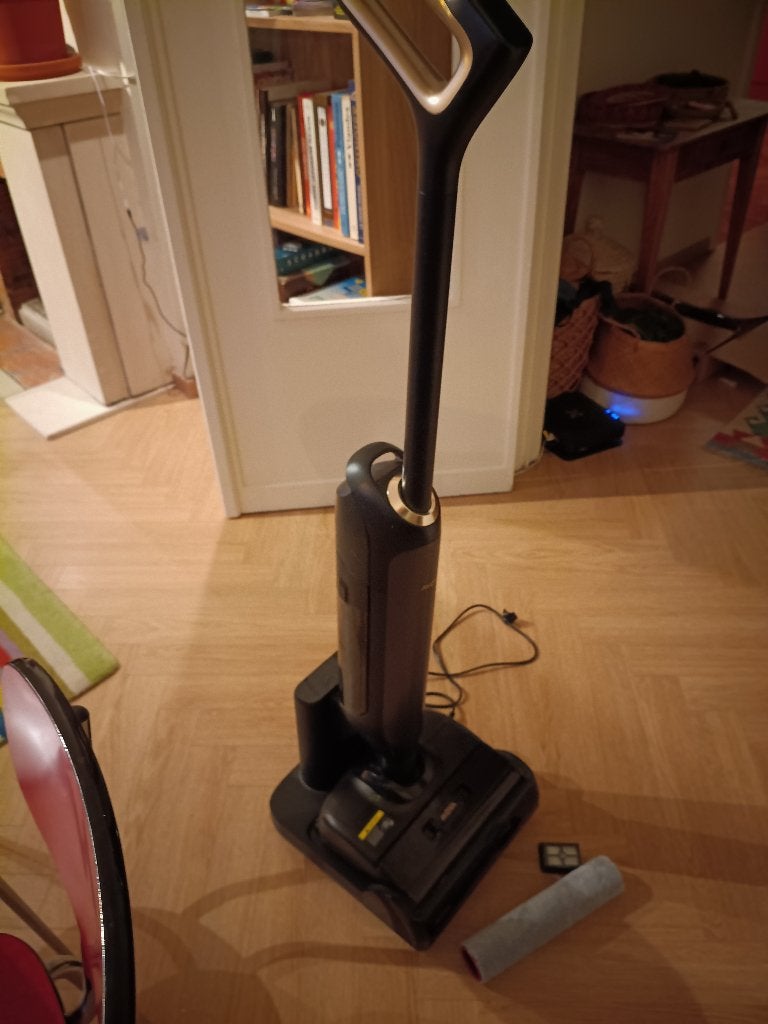 Mova M10 aspirateur-nettoyeur de sol, Electroménager, Réservoir, Autres marques, Enlèvement, Nettoyeur combiné