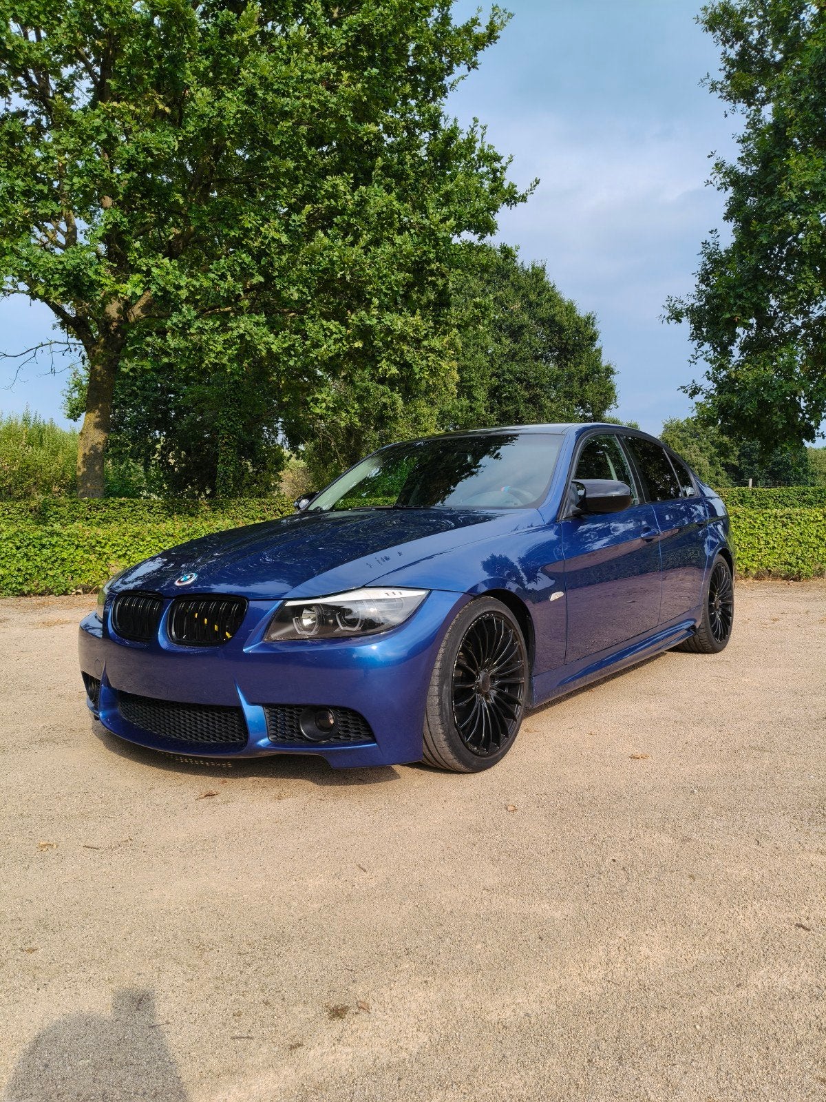 bmw 318i, Autos, BMW, Euro 5, Achat, 110 kW, 5 portes
