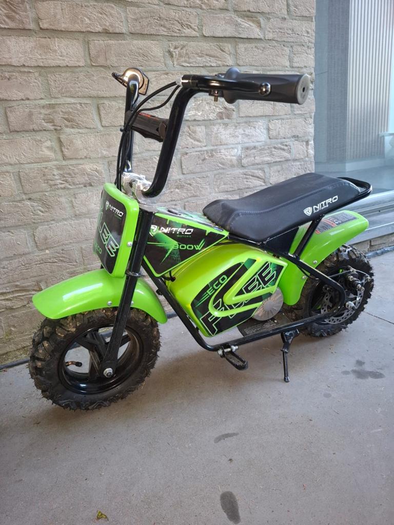 Moto électrique nitromotors Ecoflee 300w. Peu utilisée, Vélos & Vélomoteurs, Mini Bikes, Midi Bikes & Pit Bikes, Enlèvement
