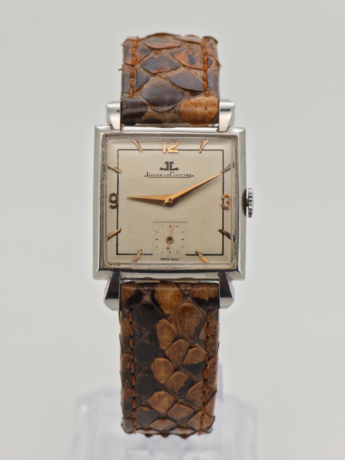 « Stepped Corns » de Jaeger-LeCoultre d'époque — Cal. 480 ve, Montre-bracelet, 1930 à 1960, Enlèvement ou Envoi, Acier