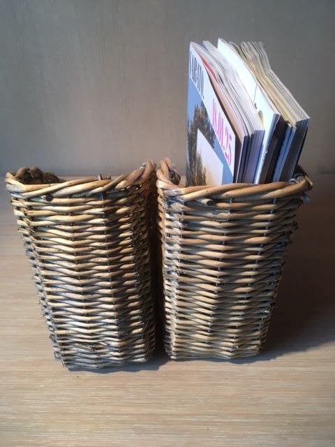 Set van 2 vintage rotan tijdschrifthouders – jaren 80, Handgemaakt, Gebruikt, Mand, Ophalen of Verzenden