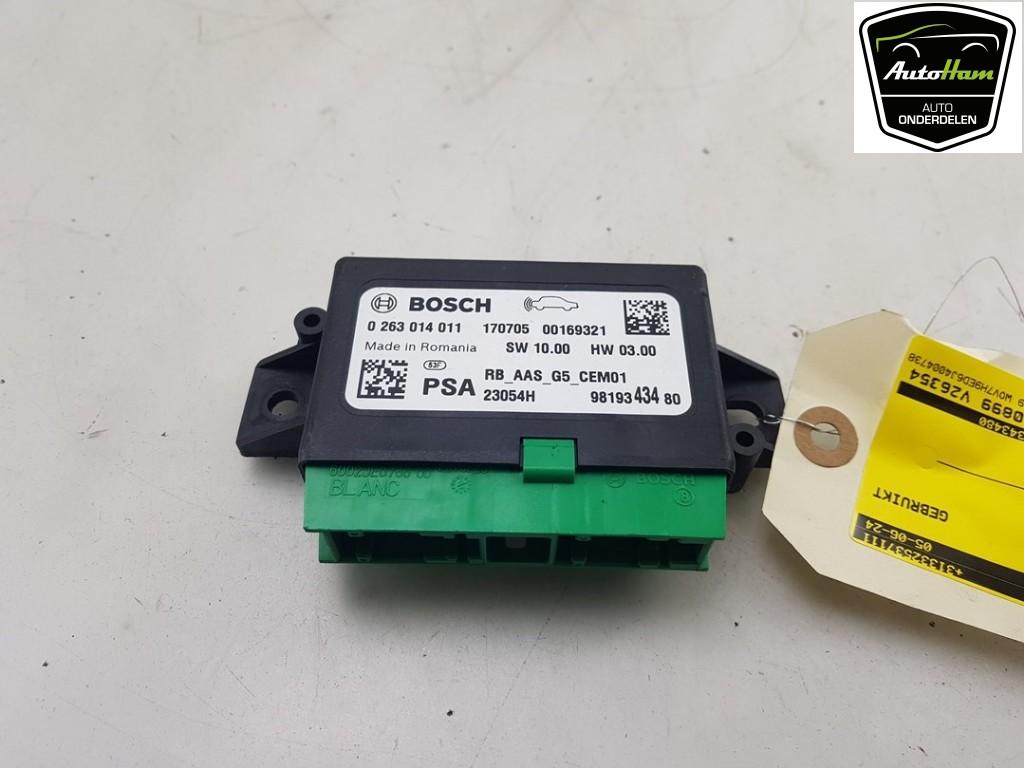COMPUTER PDC Opel Crossland (X) (01-2017/05-2018), Gebruikt, Opel