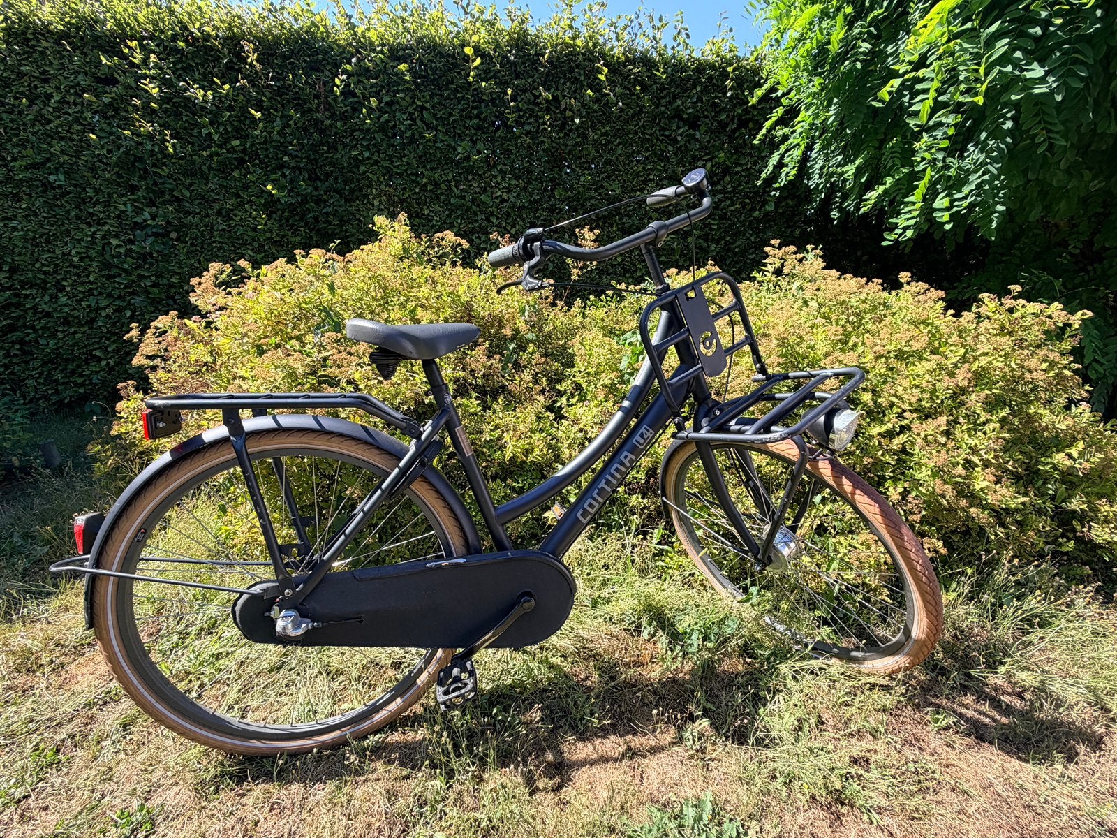 Cortina damesfiets 26 inch met voordrager, Fietsen en Brommers, Terugtraprem, Gebruikt, Versnellingen, Ophalen