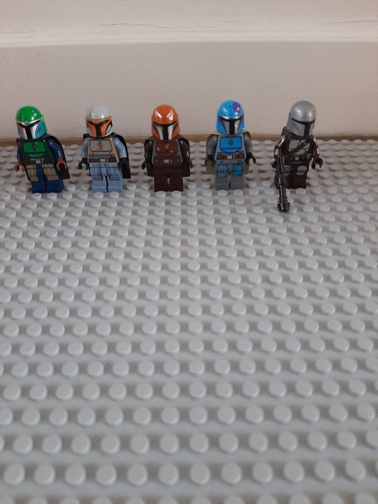 Figurines mandaloriennes Lego Star Wars | Fate, Enfants & Bébés, Jouets | Duplo & Lego, Lego, Comme neuf, Minifigurine, Star Wars