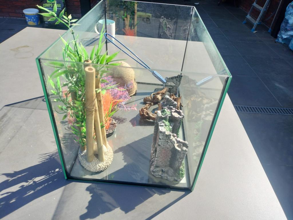 Aquarium + Pomp + Toebehoren, Enlèvement, Pompe, Comme neuf, Filter