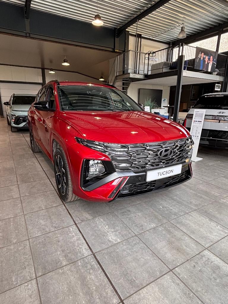 Hyundai Tucson 1.6T-GDi HYBRID Feel N-Line nu beschikbaar!, Auto's, 4 cilinders, Alcantara, 175 kW, Bedrijf