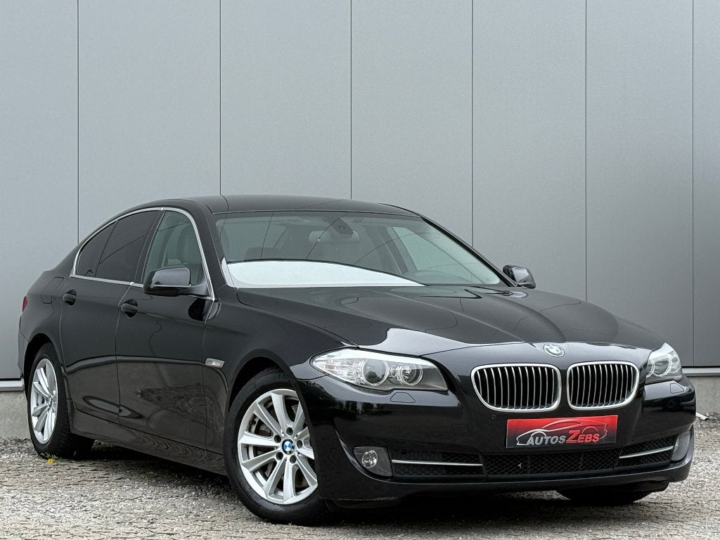 BMW 530d Berline Cruise ParkSensor Leder Navi DigAirco, Auto's, BMW, Automaat, Euro 5, Achterwielaandrijving, 2993 cc
