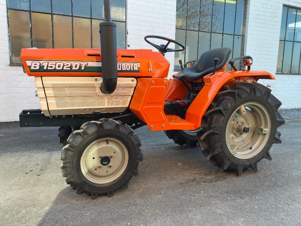 Tracteur Kubota - B1502 - garantie - MICROTRACTORS.COM, Articles professionnels, Agriculture | Tracteurs, Autres marques, Jusqu'à 2500