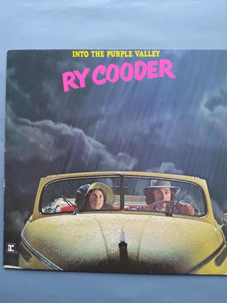 RY COODER  INTO THE PURPLE VALLEY, Cd's en Dvd's, Ophalen of Verzenden, Blues