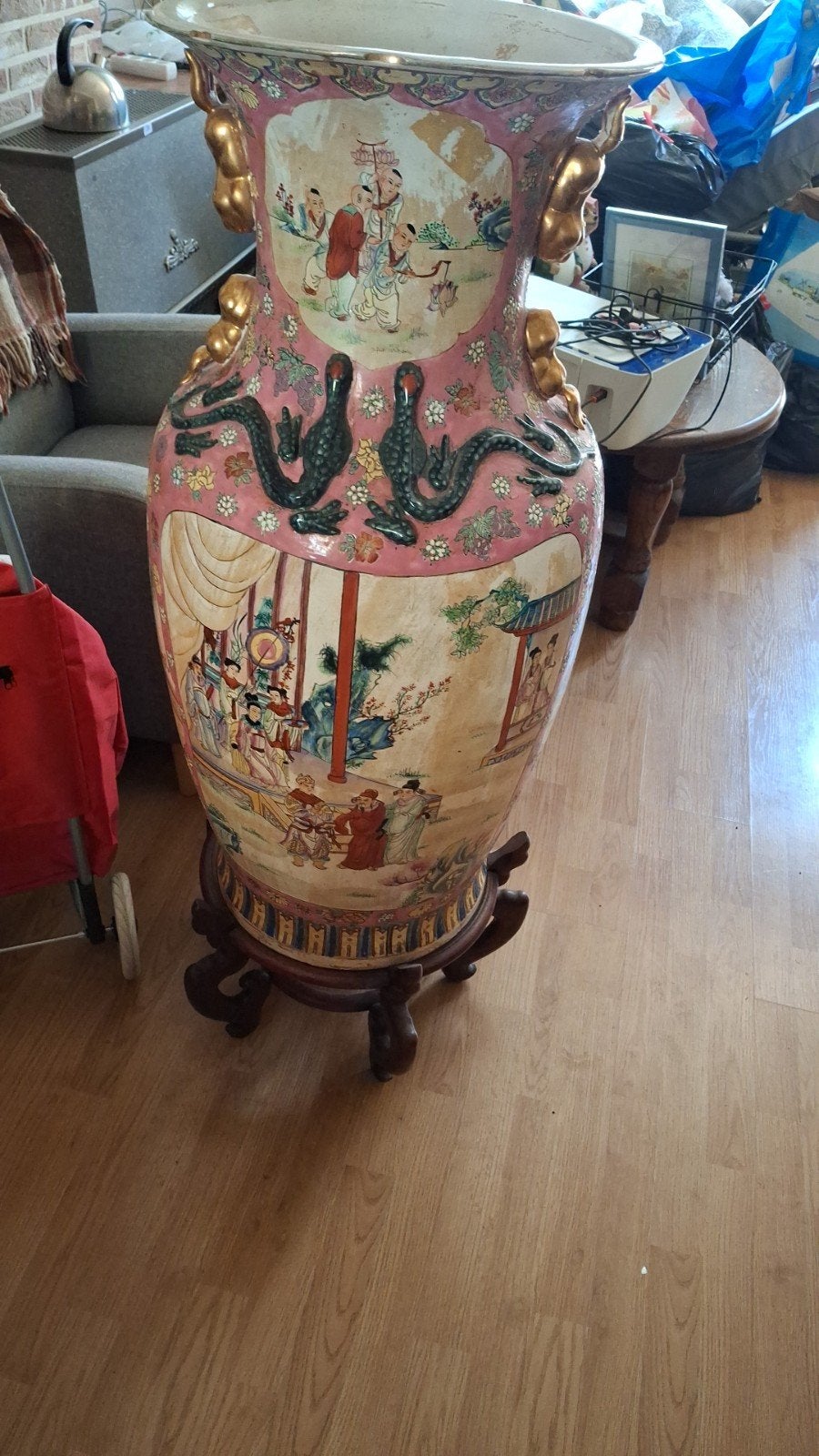 Chinese vaas, Ophalen