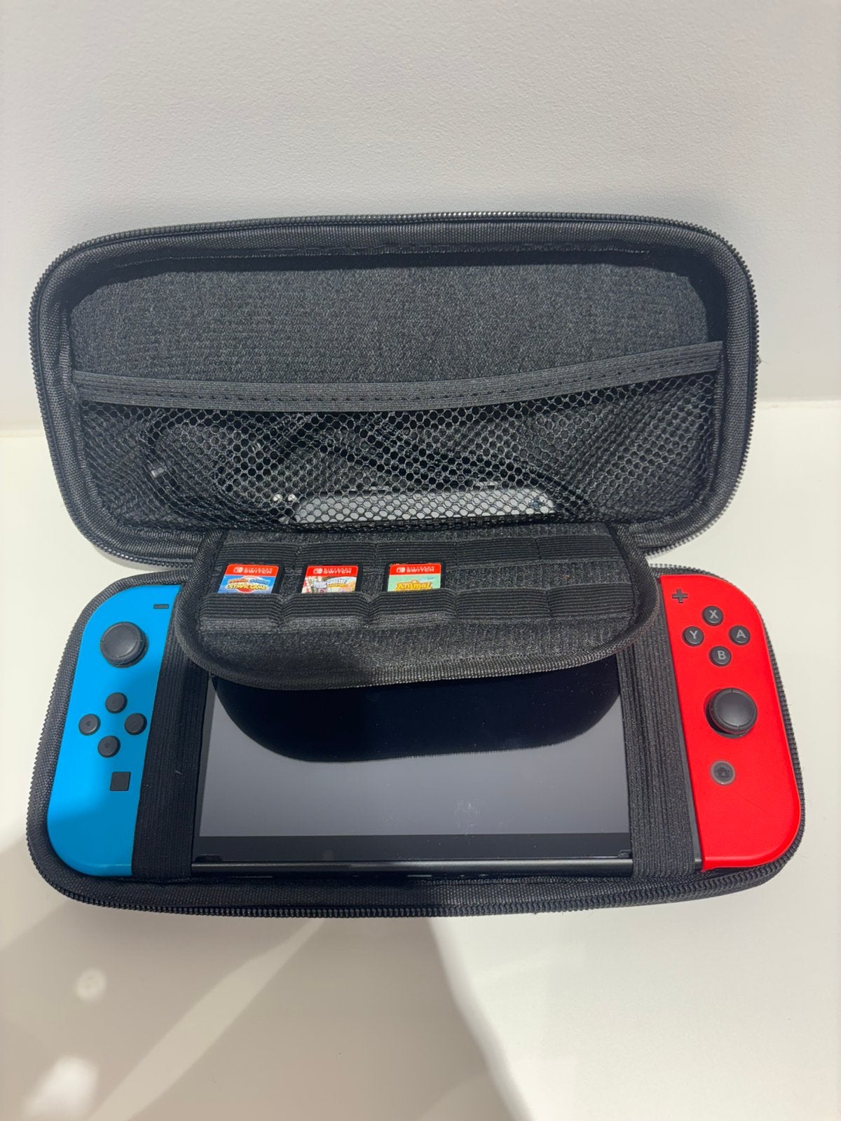 Nintendo Switch met originele doos en games, Games en Spelcomputers, Ophalen, Met games, Zo goed als nieuw, Switch Original