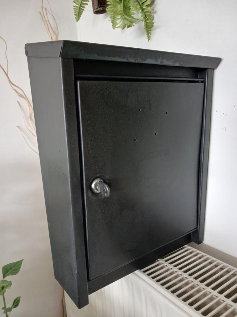 Boîte aux lettres murale noire en acier galvanisé, Tuin en Terras, Brievenbussen, Ophalen, Staal, Wandbrievenbus