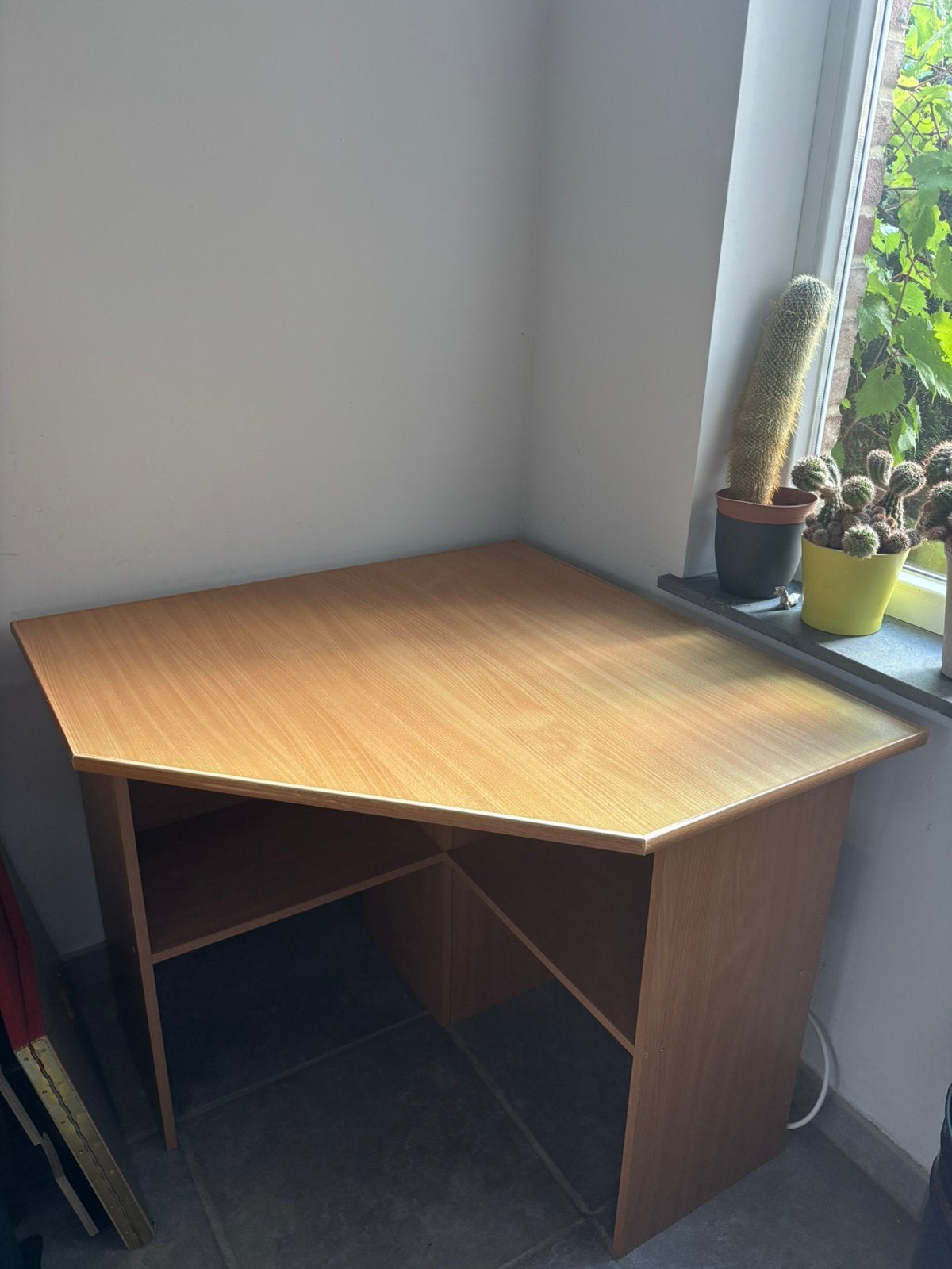 Hoekbureau, Huis en Inrichting, Ophalen, Opbergruimte, Gebruikt, Spaanplaat of MDF