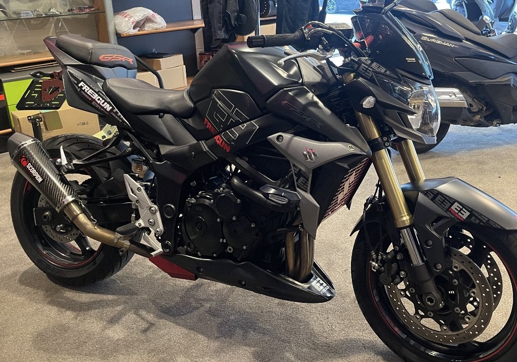 Suzuki GSR 750 ABS Freegun 2015 34.000km  6.250 €, Motos, Motos | Suzuki, ABS, 750 cm³, Occasion, Plus de 35 kW