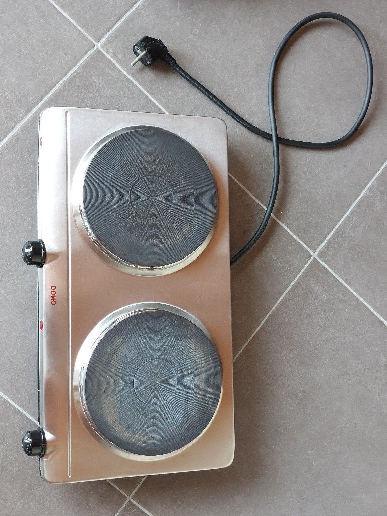 Table de cuisson Domo, Enlèvement, Utilisé, Électrique, 3 zones de cuisson ou moins