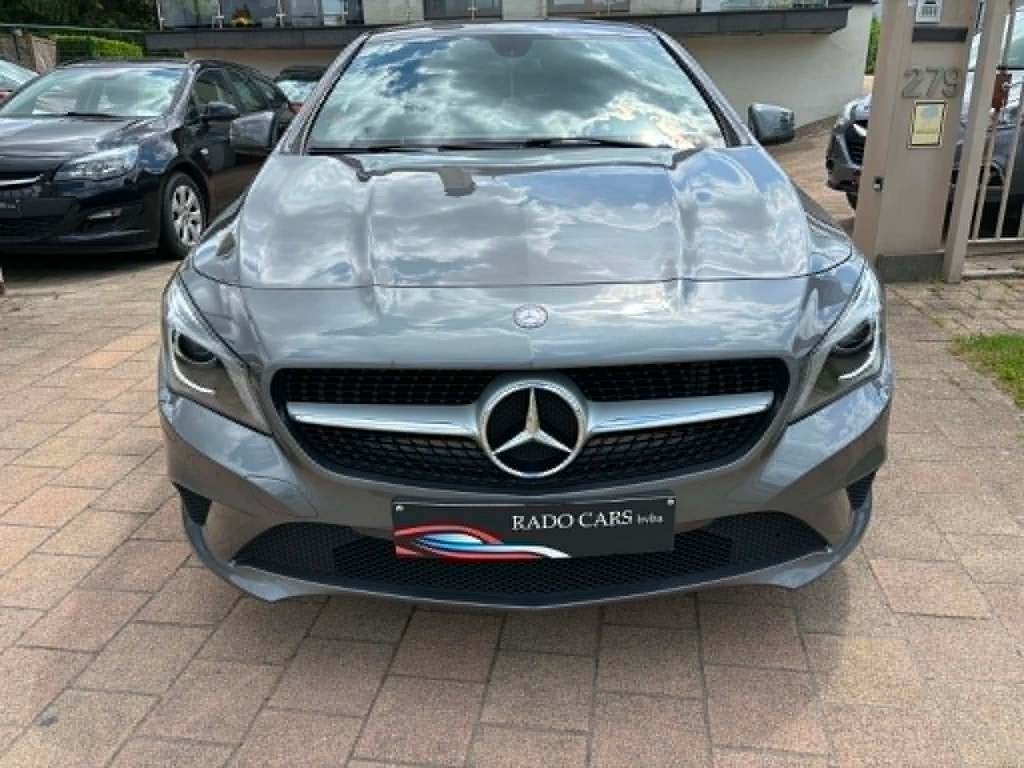 Mercedes CLA Petrol 180 à partir de 2014, Autos, Entreprise, Boîte manuelle, Noir, Essence