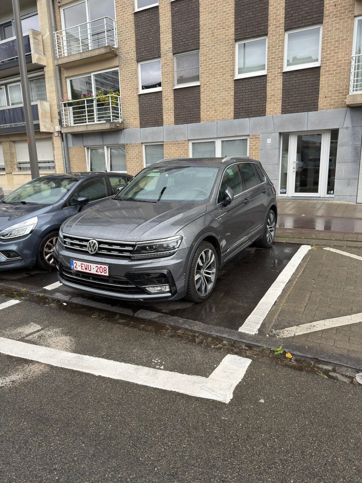 Volkswagen Tiguan R-Line, Auto's, Leder, Diesel, 5 deurs, Particulier