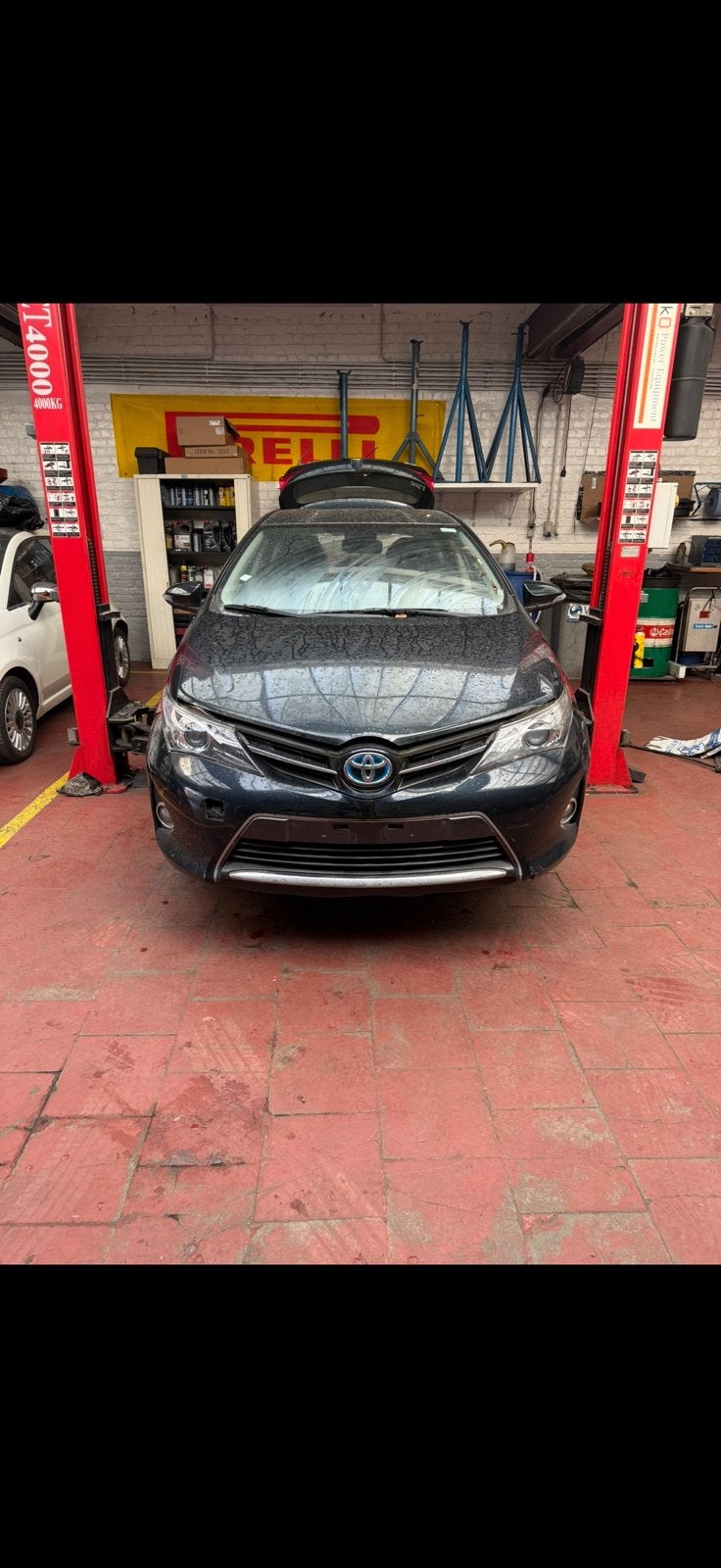 Pieces Toyota Auris hybride 2014, Enlèvement, Avant, Toyota, Porte