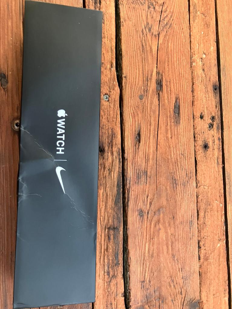 Apple watch series 5 nike 44mm, Gebruikt, IOS, Ophalen of Verzenden, Grijs