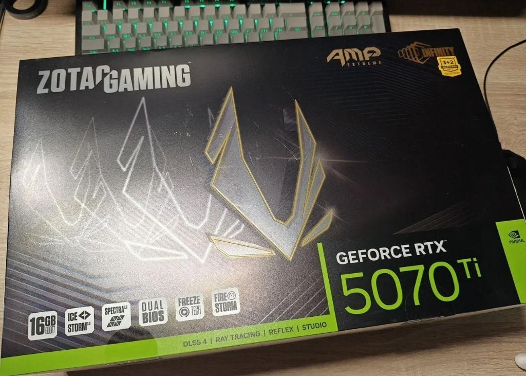 Amplificateur Zotac RTX 5070 Ti Extreme Infinity 16 Go, Enlèvement ou Envoi, Comme neuf, Autres types, Nvidia