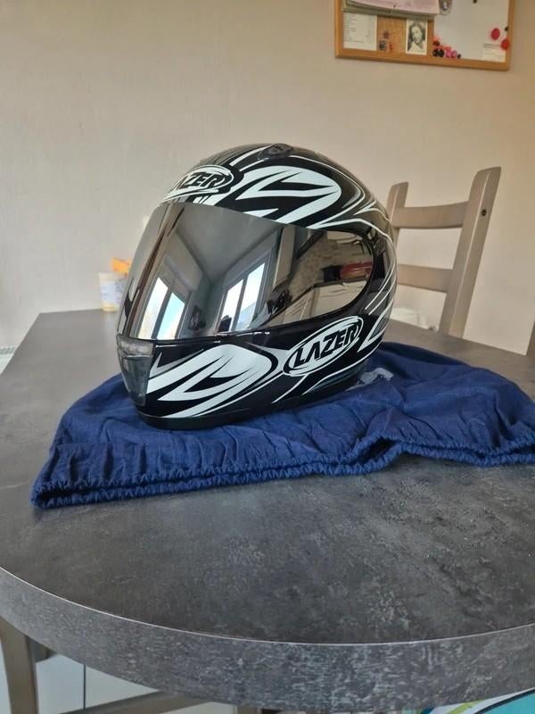 Casque moto intégral S (55-56cm) - Neuf, Lazer, Casque intégral, S, Neuf, sans ticket