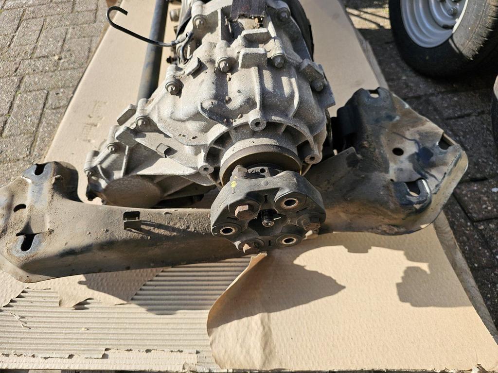 Tussenbak transfer box BMW X5 E53 4.6 Si 27107519533 7519533, -, Utilisé, -, Enlèvement ou Envoi
