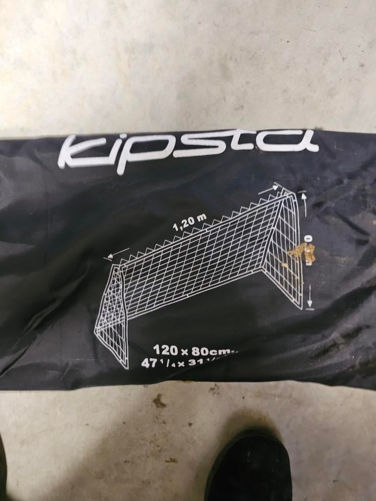 Doeltjes / goaltjes voetbal, Ophalen