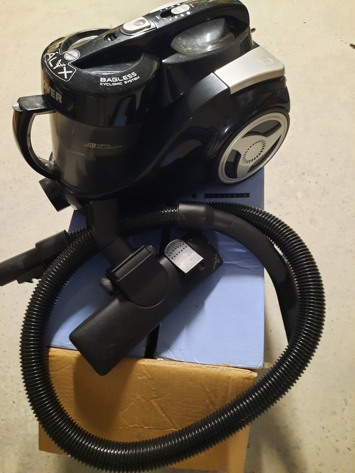 Aspirateur hoover en très bon état !, Enlèvement, Comme neuf