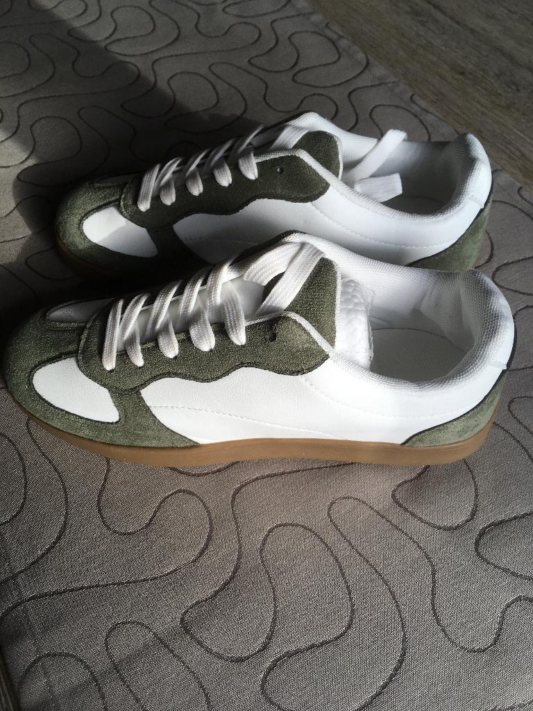 Nieuwe damessneakers Maat: 38, Bonprix, Nieuw, Ophalen of Verzenden, Groen
