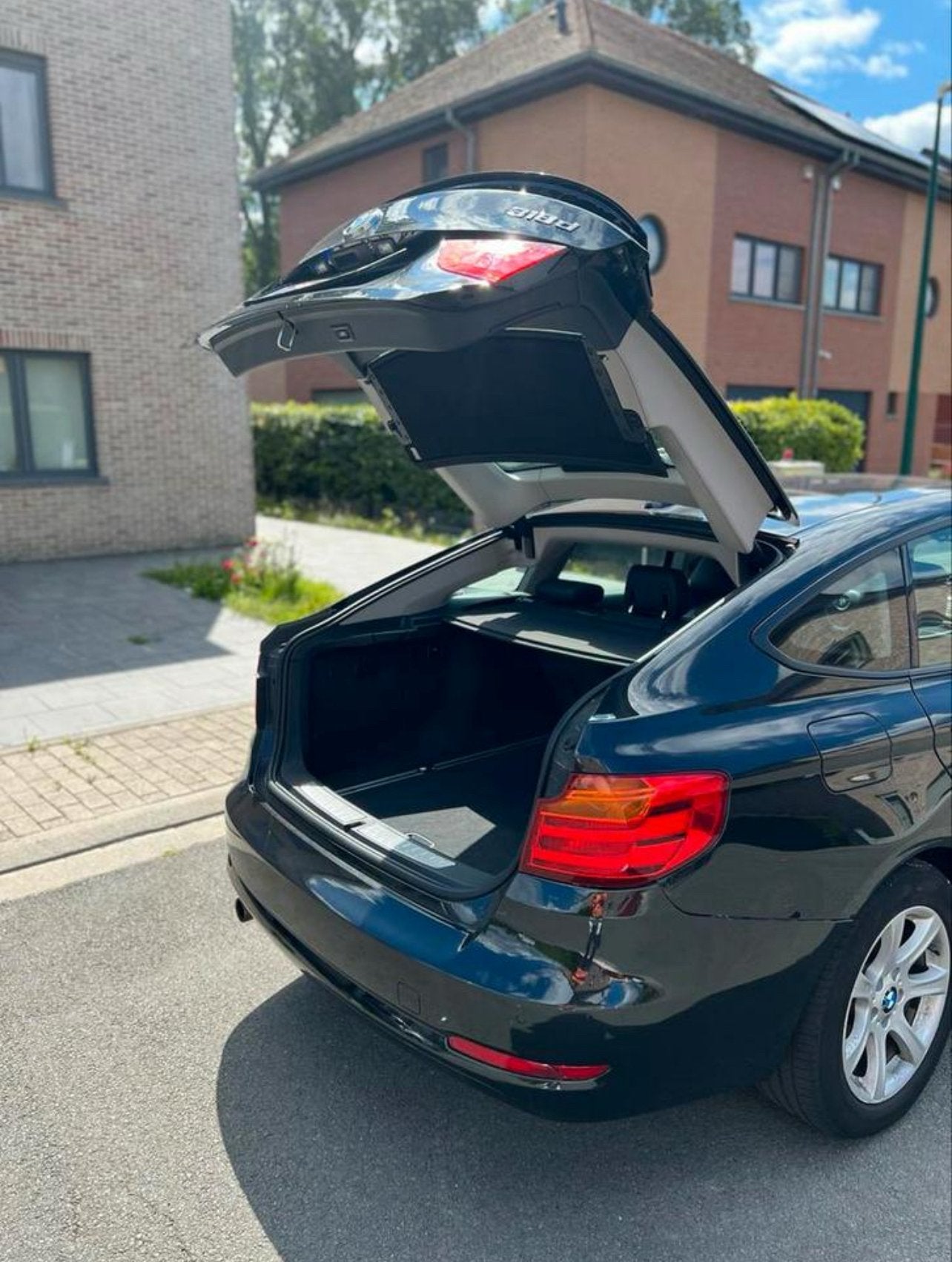 BMW 3-serie GT 318d — 2017, Auto's, Euro 6, Bedrijf, 3 Reeks, Te koop