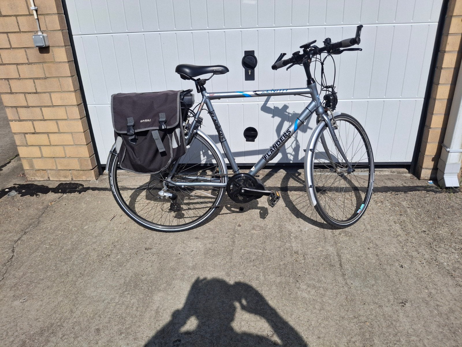 2  aluminium fietsen met zelf geplaatste Bavang motor., Autres marques, Frein sur jante, Moins de 10 vitesses, Aluminium