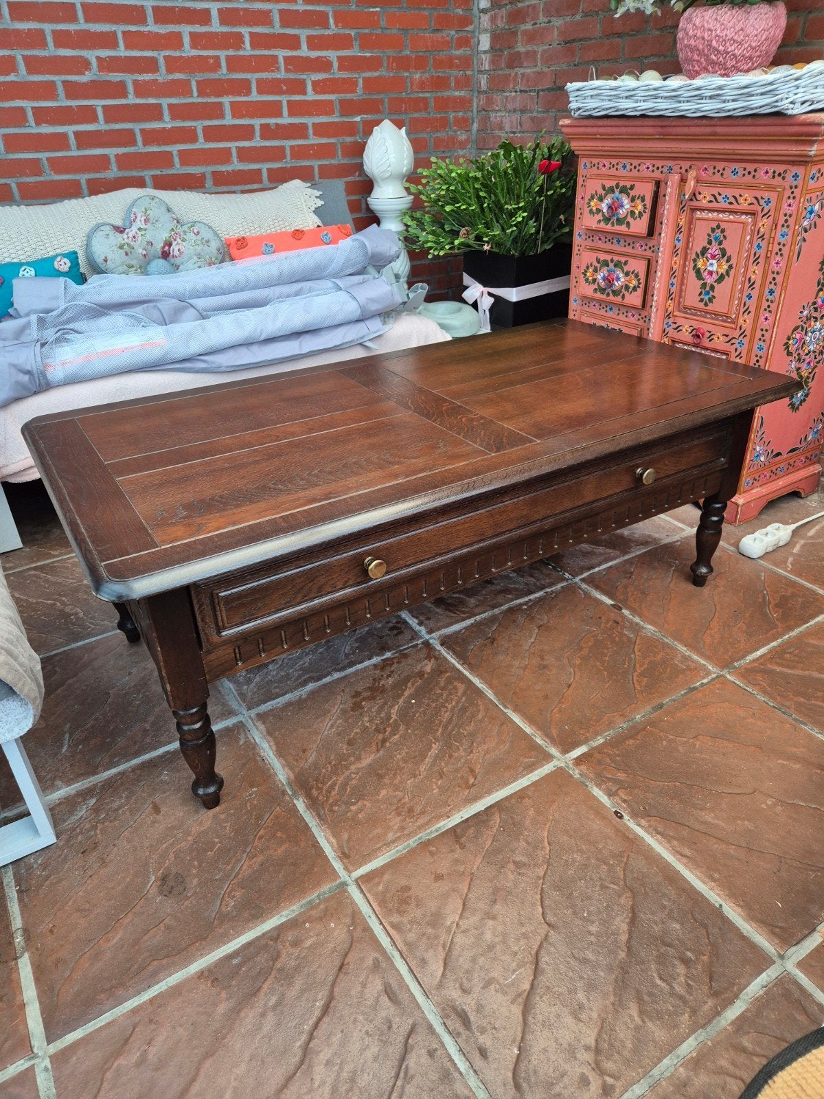 Salontafel, Ophalen