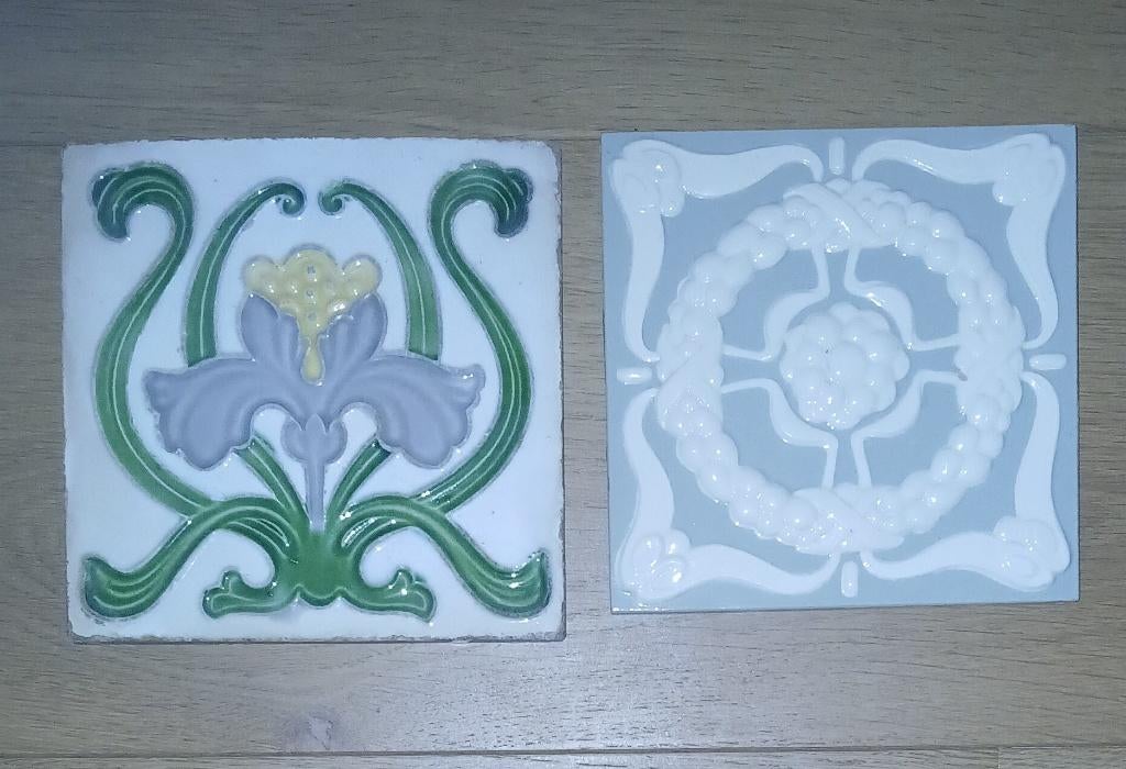 2 x Art nouveau tegel, Antiek en Kunst, Ophalen