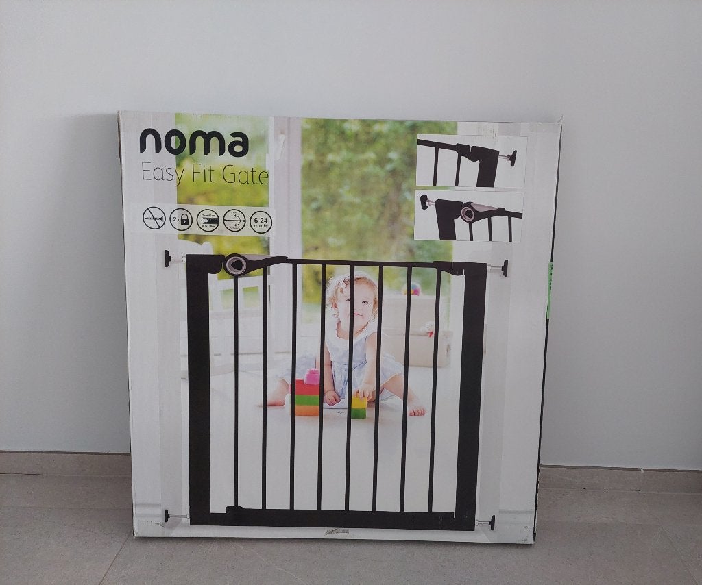 Barrière Noma Easy Fit Gate noir neuf dans son emballage, Enfants & Bébés, Barrières, Neuf, Barrière de sécurité, Enlèvement, 115 cm ou plus