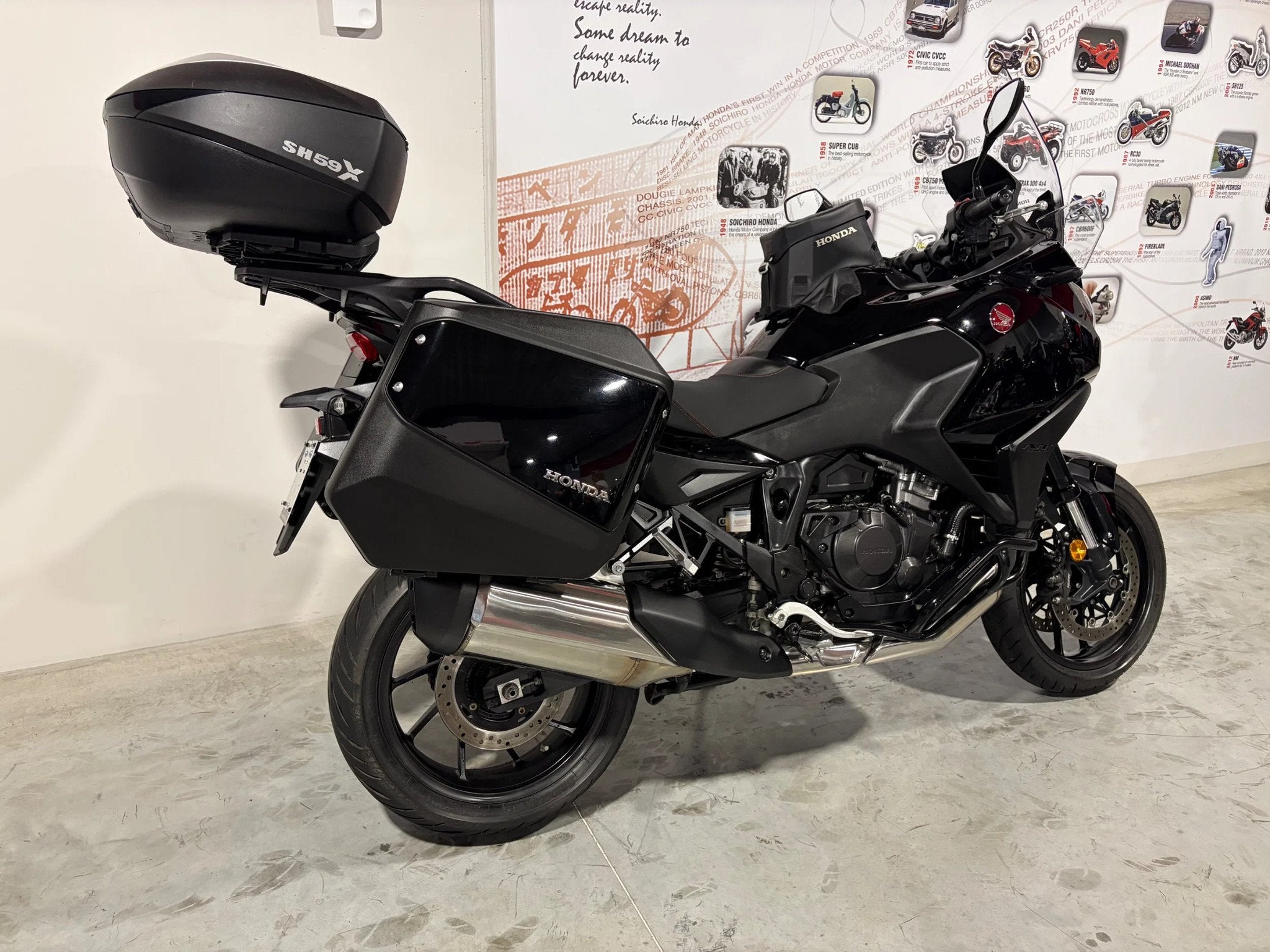 Honda NT1100 manueel met extra's (bj 2022), Meer dan 35 kW, Toermotor, Handgeschakeld, 1100 cc