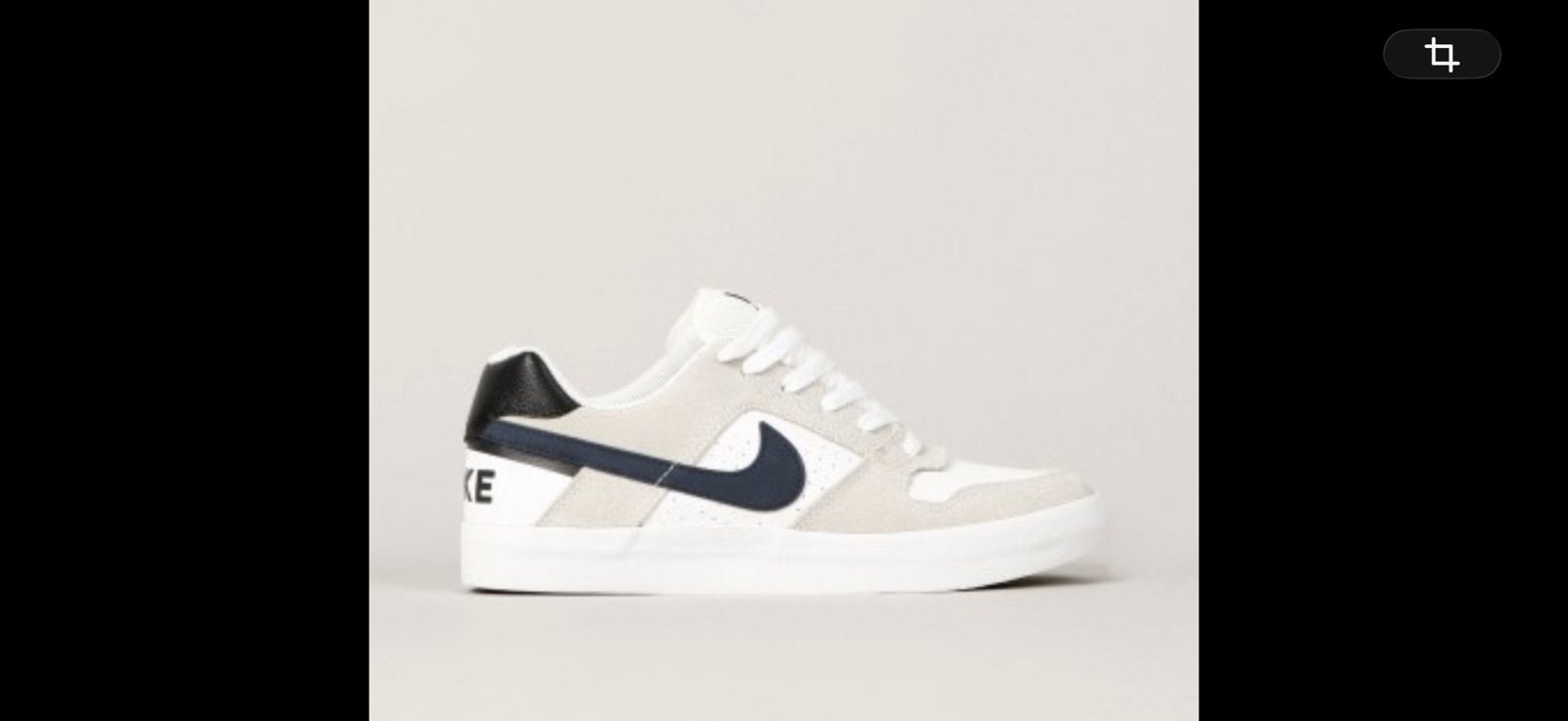 Nike T46 neuf blanche 20 euros !, Enlèvement, Neuf