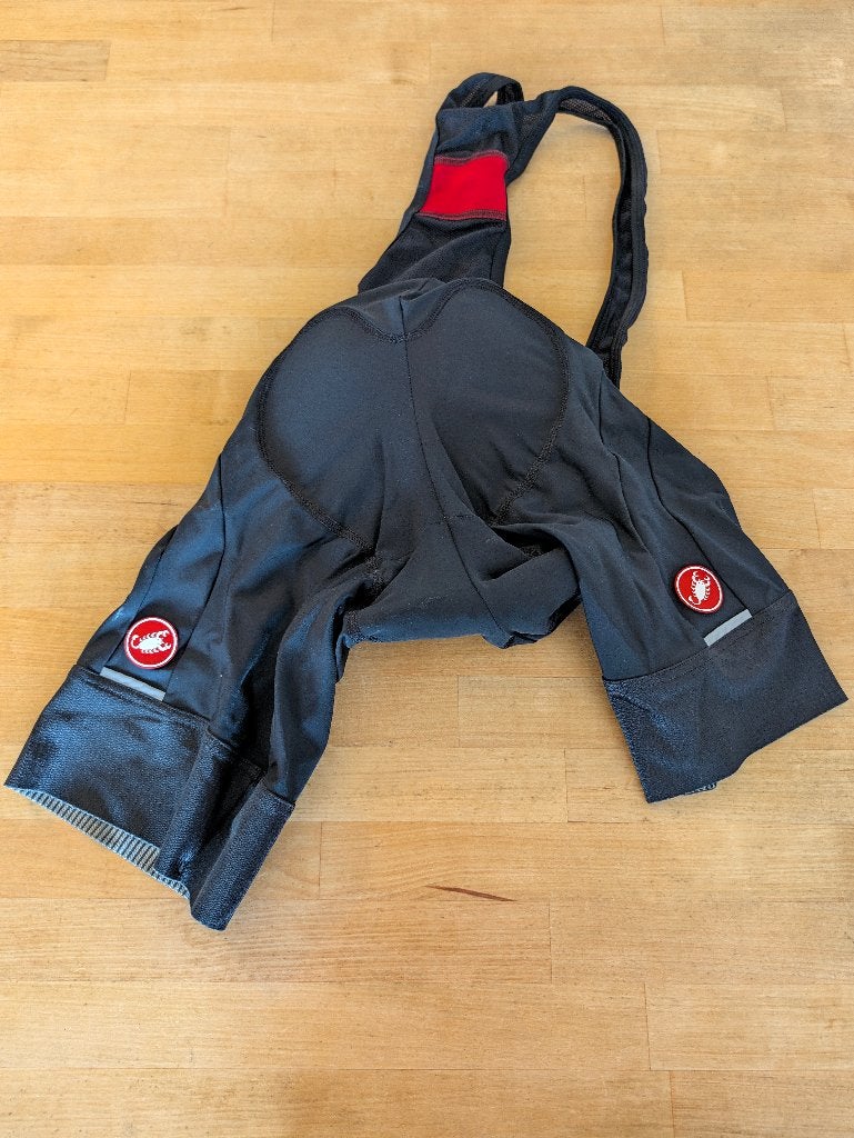 Fietsbroek heren: Castelli Bibshort Entrata 2 (M), Vélos & Vélomoteurs, Vêtements d'extérieur, Castelli, Enlèvement ou Envoi, M