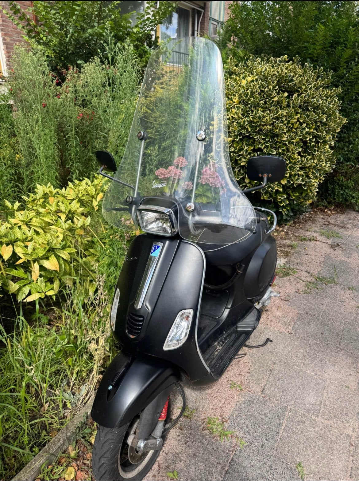 2 scooters samen – 1 rijklaar + 1 voor onderdelen, Ophalen, Zo goed als nieuw