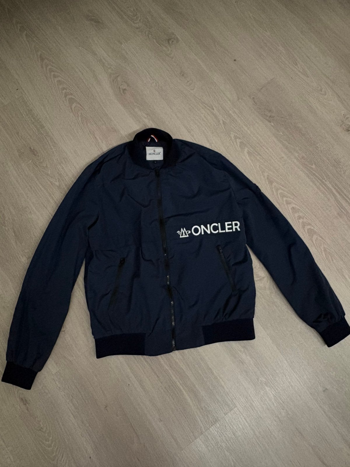Moncler jas donker blauw, Kleding | Heren, Ophalen, Zo goed als nieuw, Maat 52/54 (L), Blauw